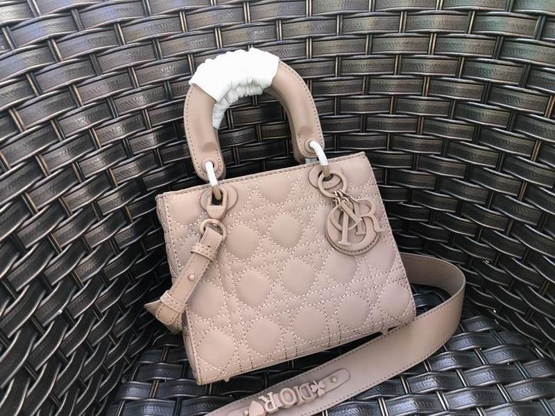 Chanel Handbags 625